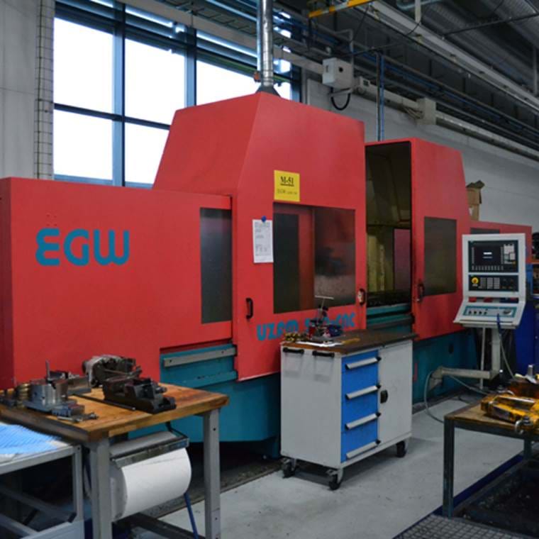 EGW UZFM 500 CNC CNC rack milling machine