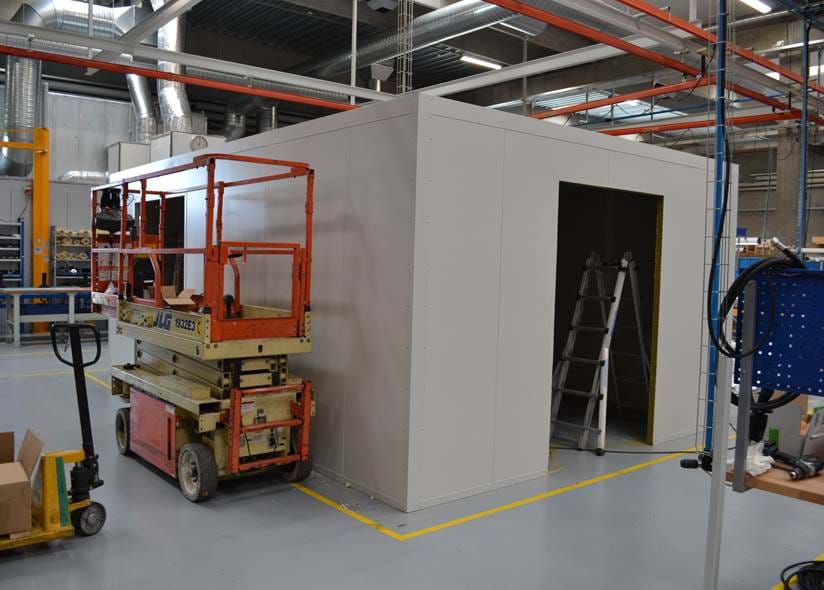  The new test center is assembled and equipped with necessary test equipment